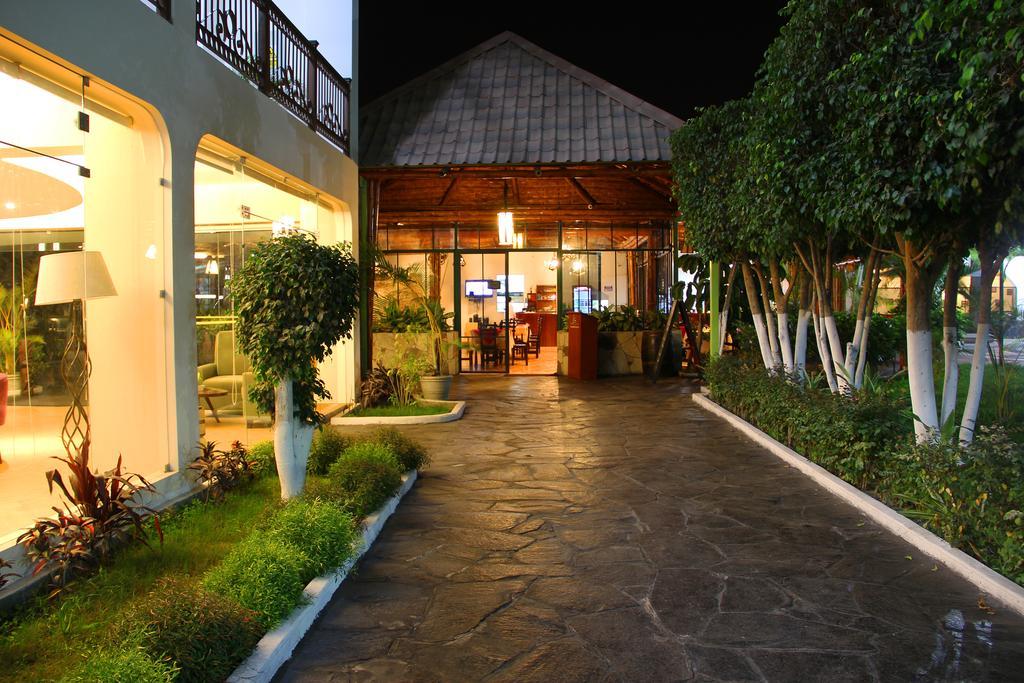 Hotel Villa De Valverde Ика Екстериор снимка