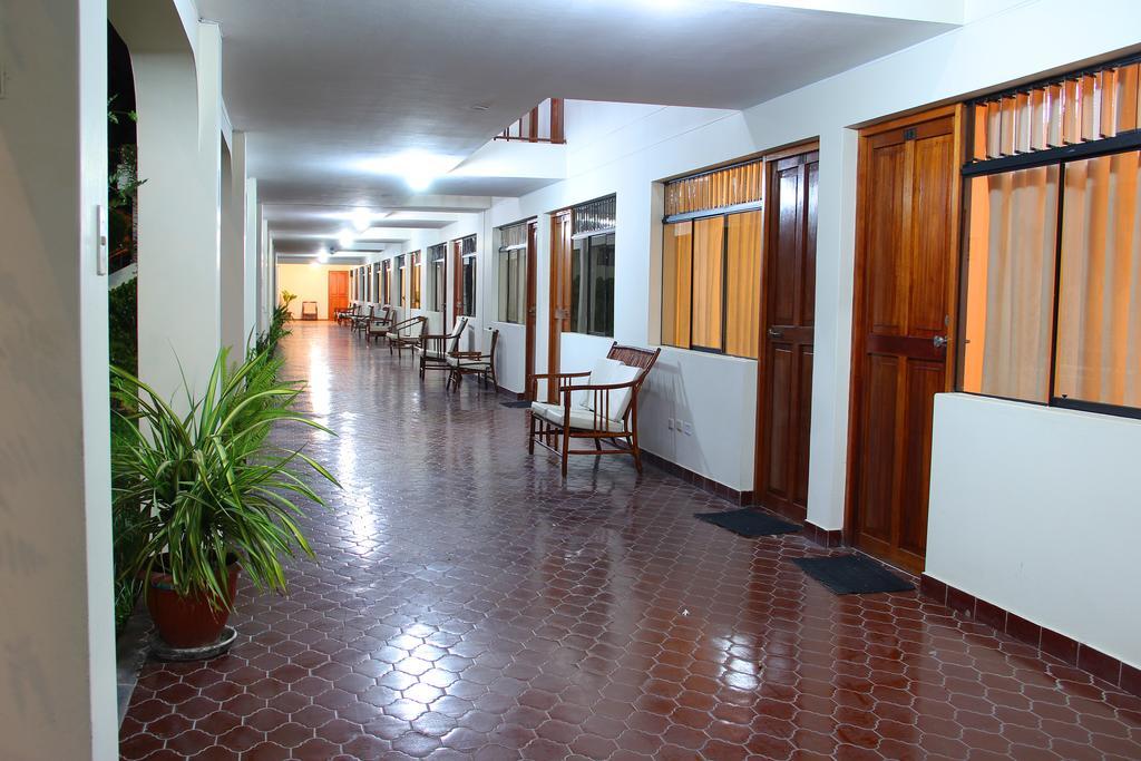 Hotel Villa De Valverde Ика Екстериор снимка
