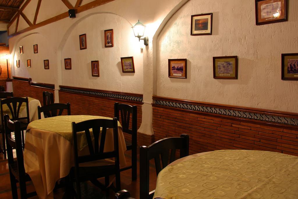 Hotel Villa De Valverde Ика Екстериор снимка