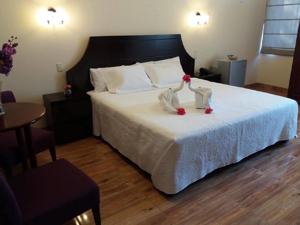 Hotel Villa De Valverde Ика Екстериор снимка